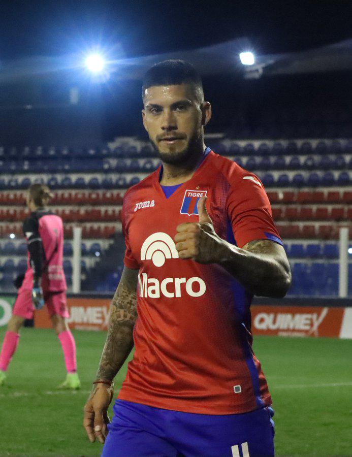 Milton Celiz, autor de los dos goles ante el Lobo