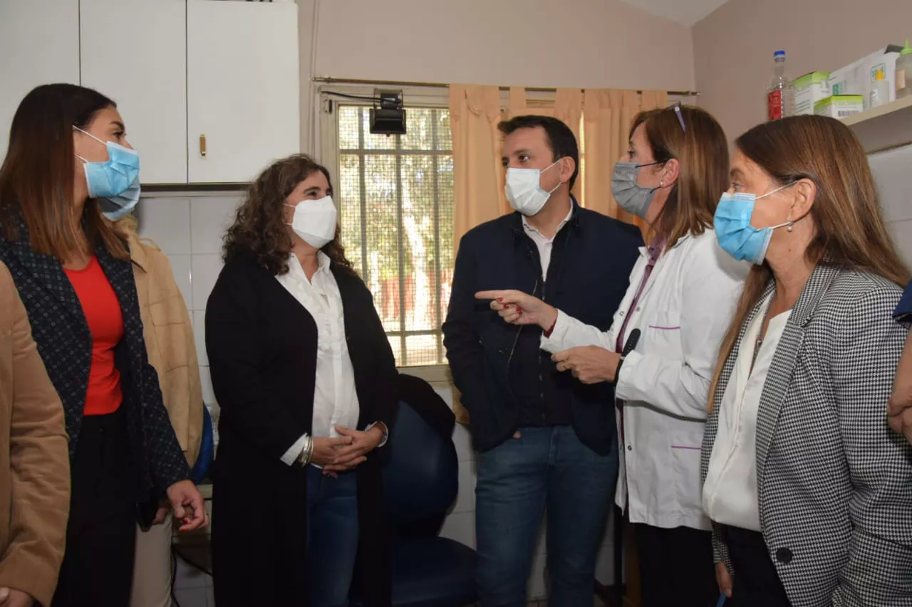 tadeo garcia zalazar ana maria nadal centro de salud barrio la gloria