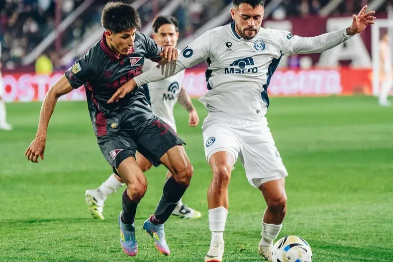 Independiente Rivadavia, Lanus, 8va fecha