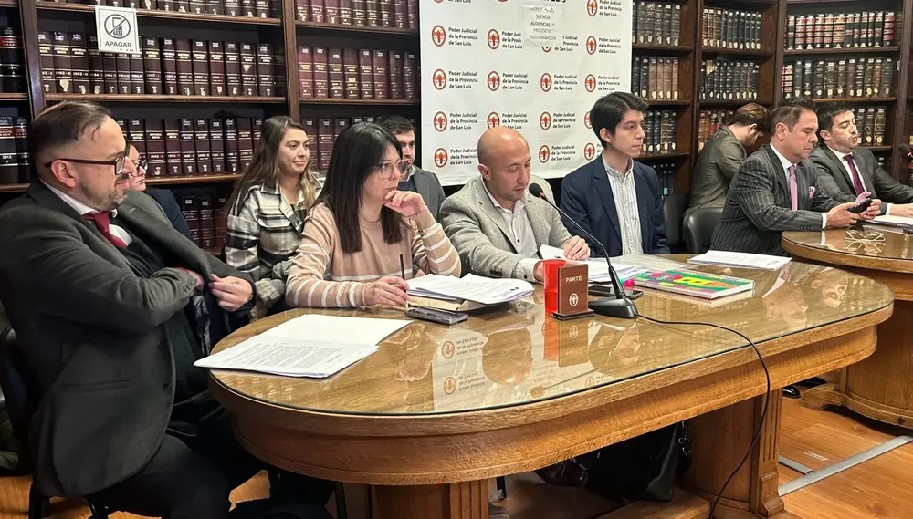 jueza ex funcionaria