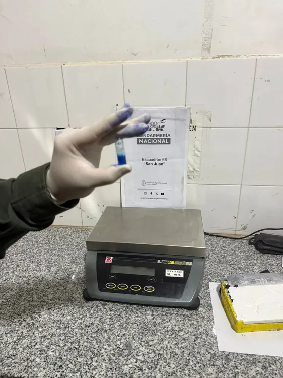 San Juan más de 1kg de cocaína (3)
