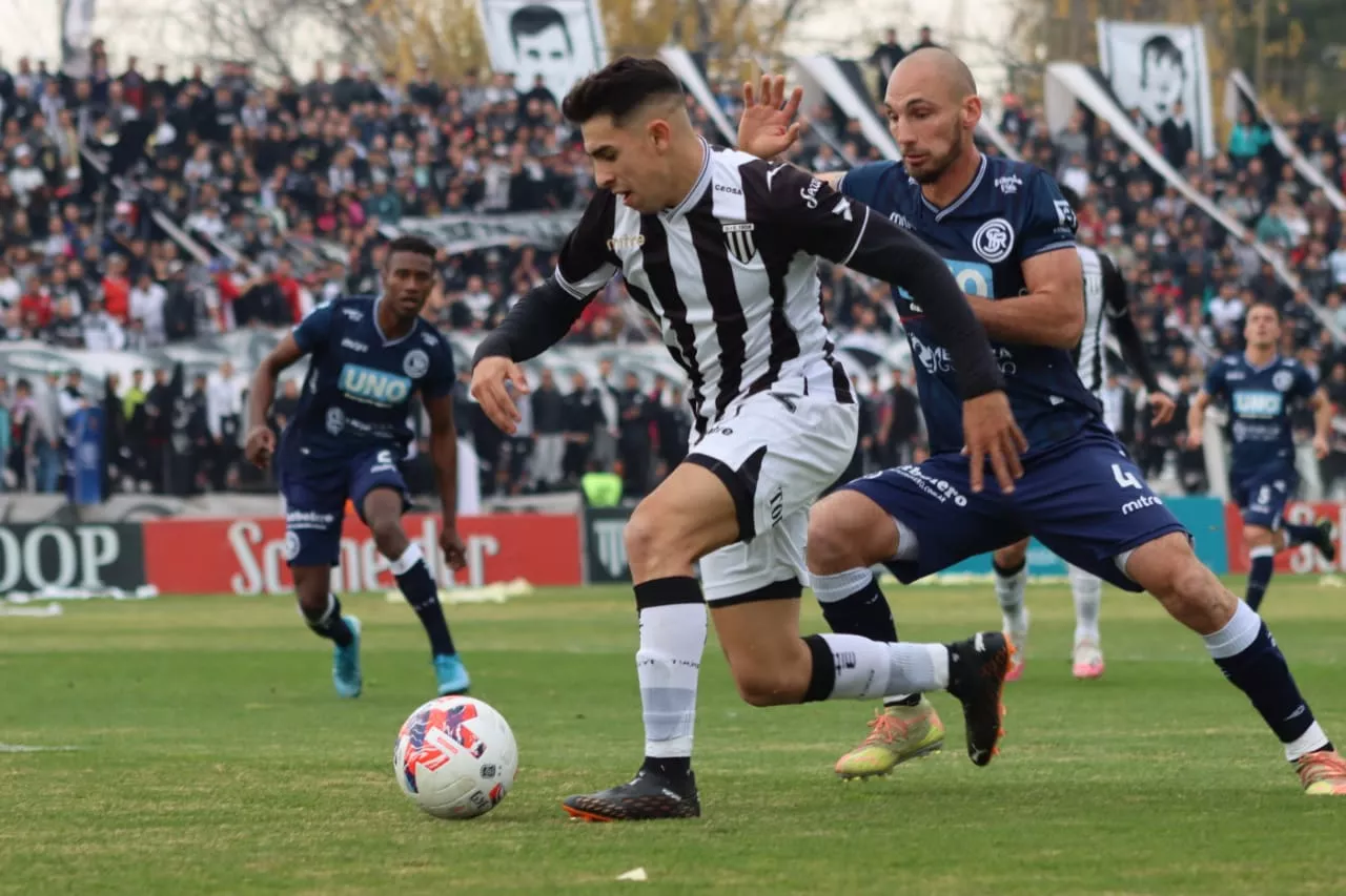 Ascenso, Gimnasia 2- Independiente 0