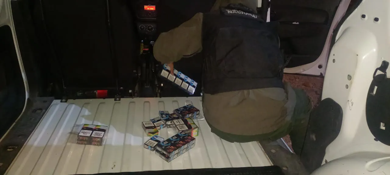 410 paquetes de cigarrillos contrabando (1)