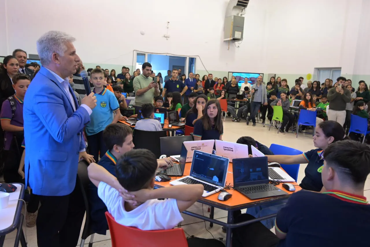 WhatsApp-Image-2025-04-04-at-18.24.43-1