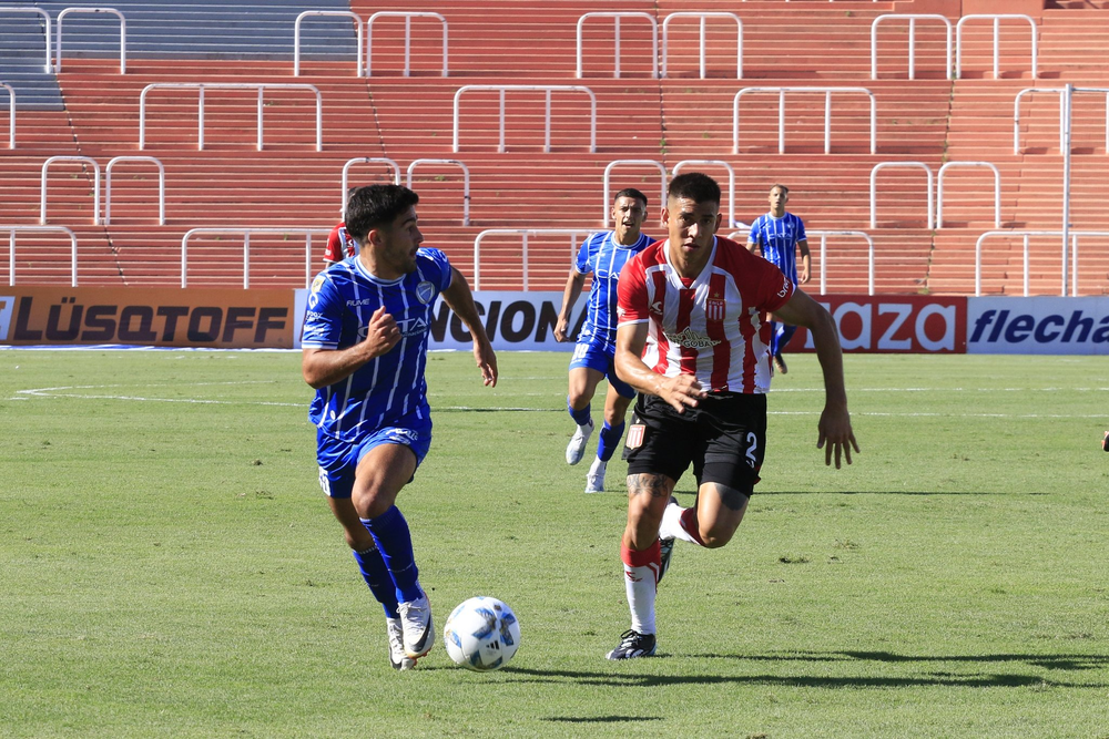 Godoy Cruz, Estudiantes, Primera División