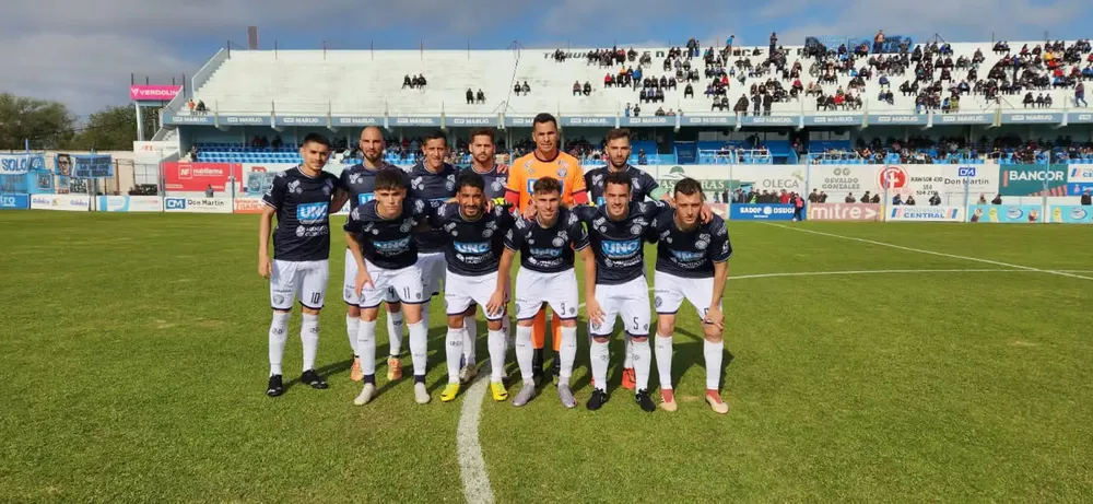 Ascenso, Estudiantes 4- Independiente 1
