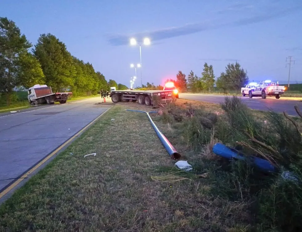 WhatsApp Image 2025-12-13 at 4.39.27 PM (1)