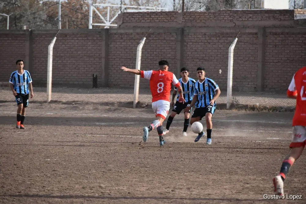 Liga Mendocina, Eva Perón, Algarrobal