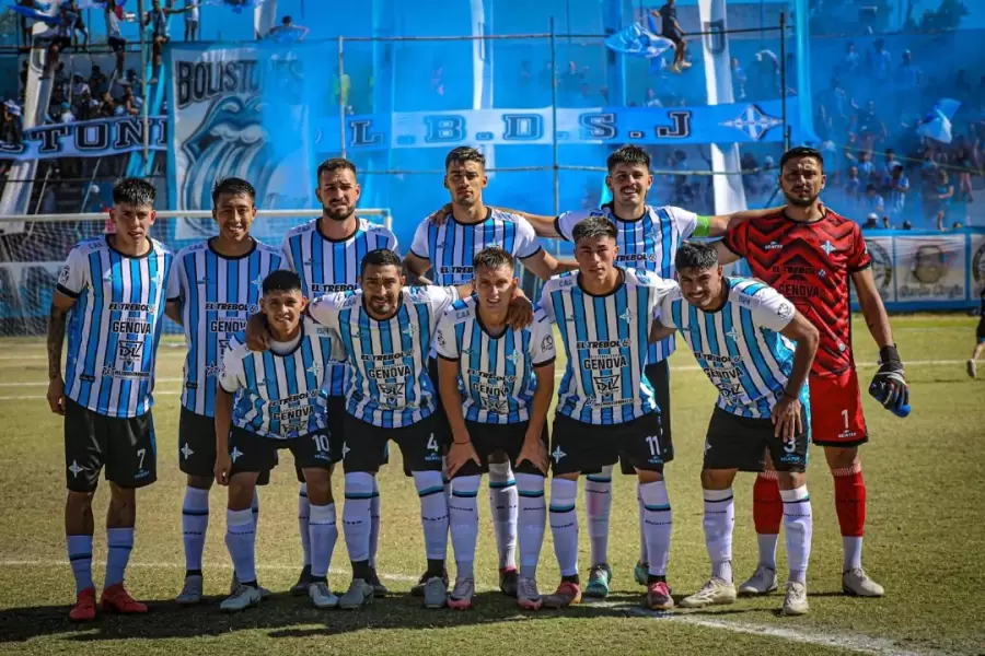 Regional, Atlético Argentino clasificado