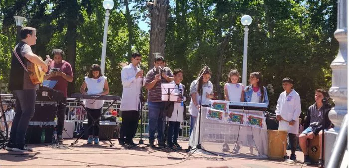 encuentro-departamental-de-Educacion-Artistica_alumnos-San-Rafael-9