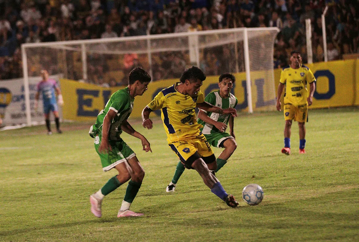 Regional, Huracán, Estudiantes