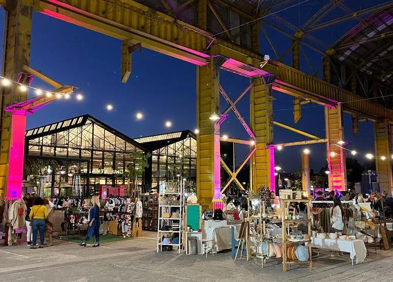 flor de feria nocturna en planta uno