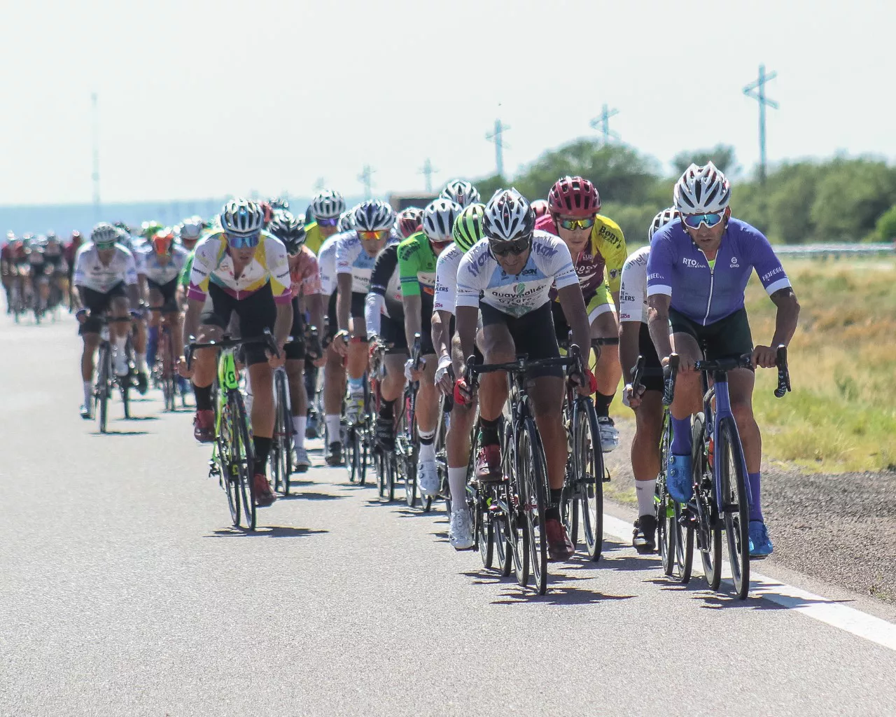 Ciclismo, temporada de ruta, penúltima fecha