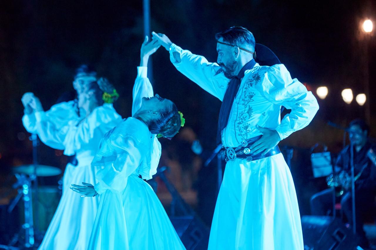 LH, Ballet Estable Municipal