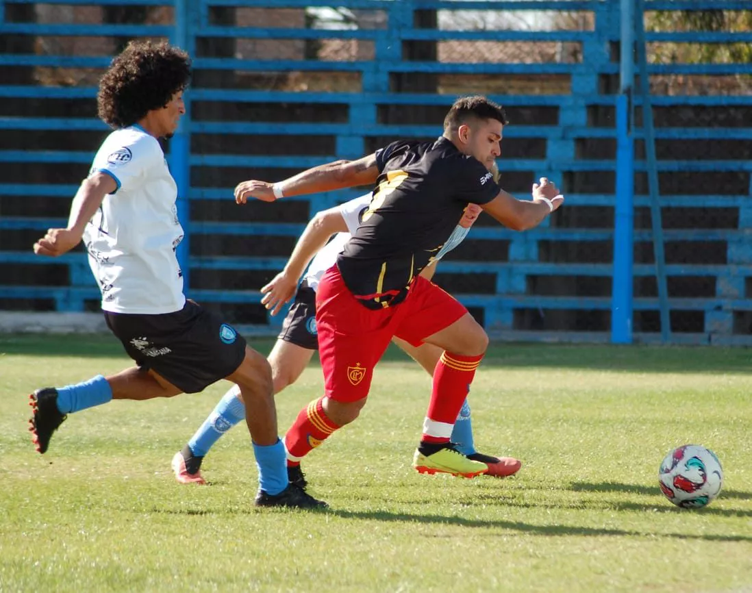 Liga Mendocina, Gutierrez 0- Murialdo 1