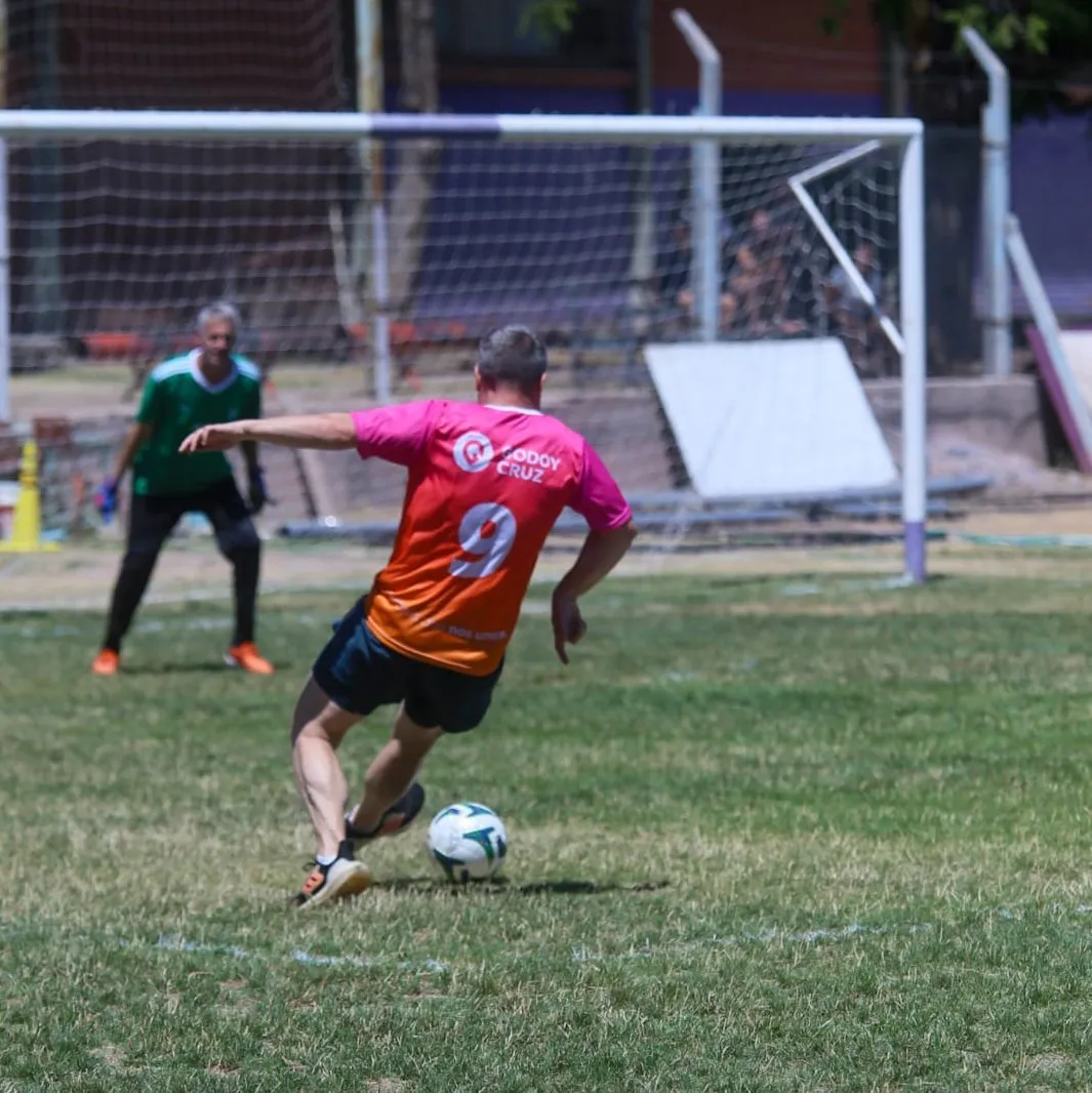 Polideportivo La Gloria, Costarelli y Cornejo