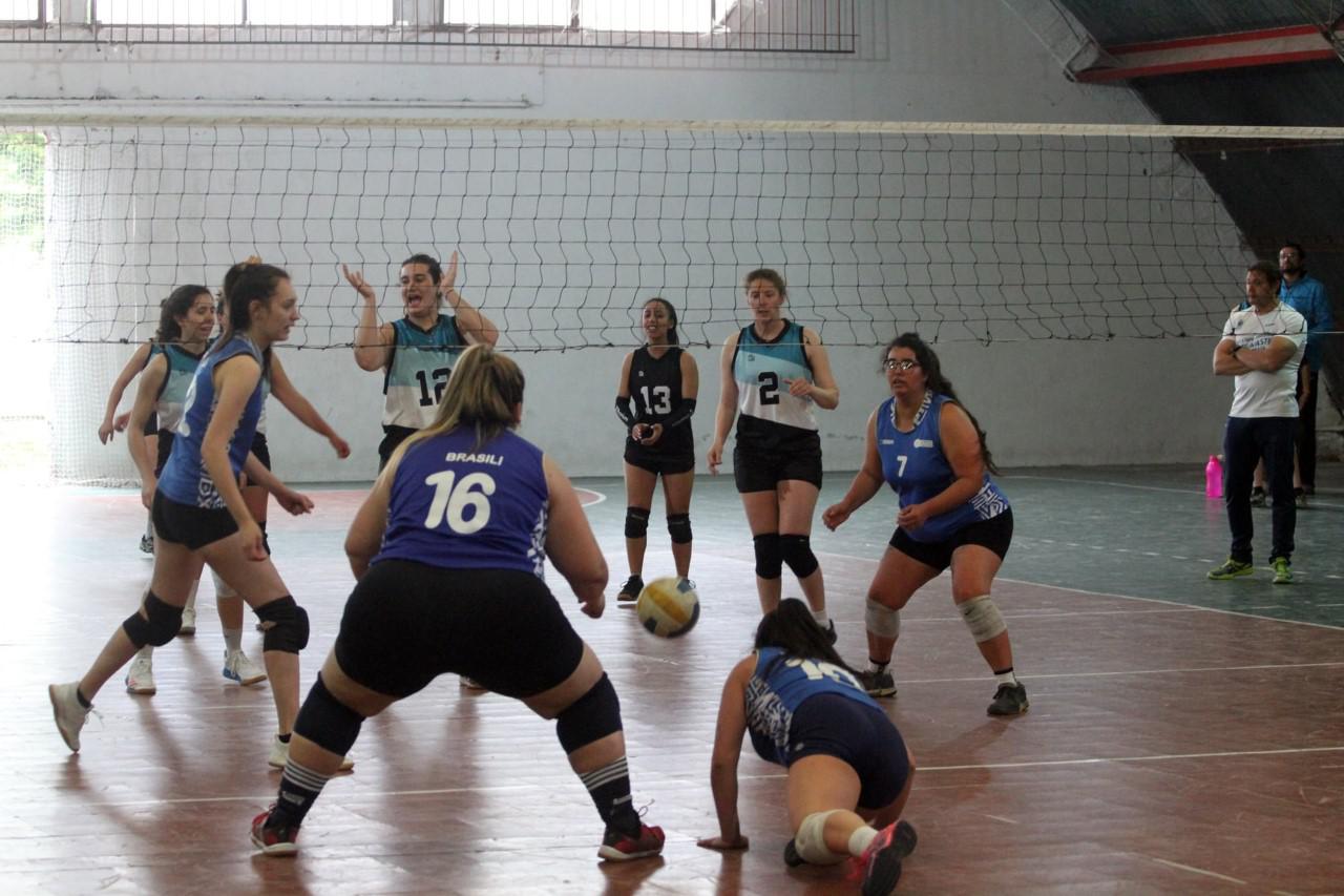 Voley, Clausura femenino, Tupungato - Luján