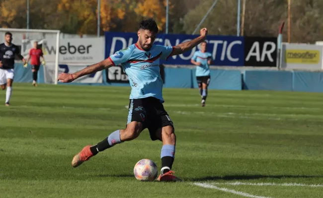El Nacional, Brown de Adrogué 0- Independiente 0