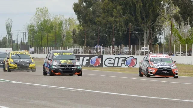 Turismo Nacional, Tomás Vitar