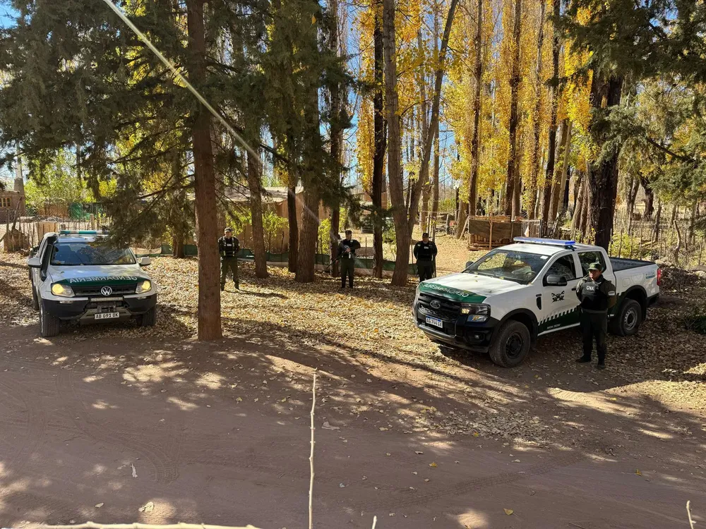 Mendoza allanamiento en dos fincas (7)