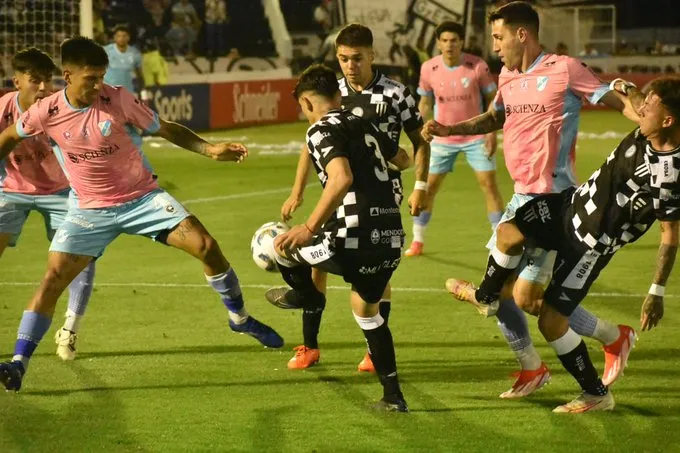 Gimnasia y Esgrima, Témperley