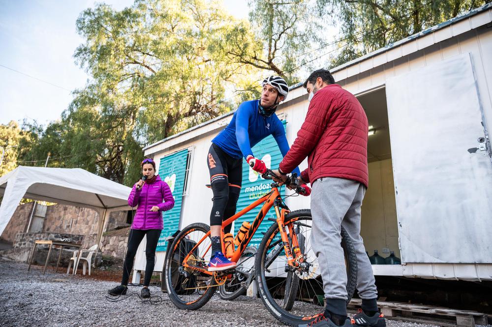 Mountain Bike, Primera edición clínica deportiva