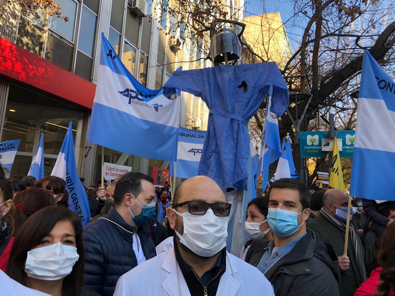 medicos_mza_peatonal8