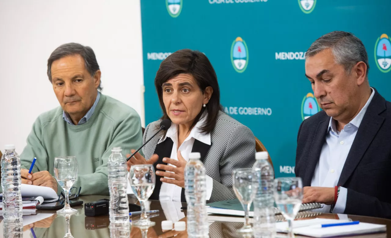 Juri Vaquie insumos críticos 6