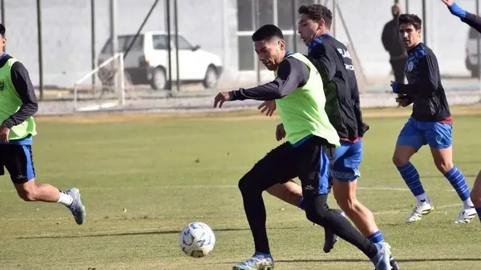 Godoy Cruz, Generall Paz Juniors, Cordoba