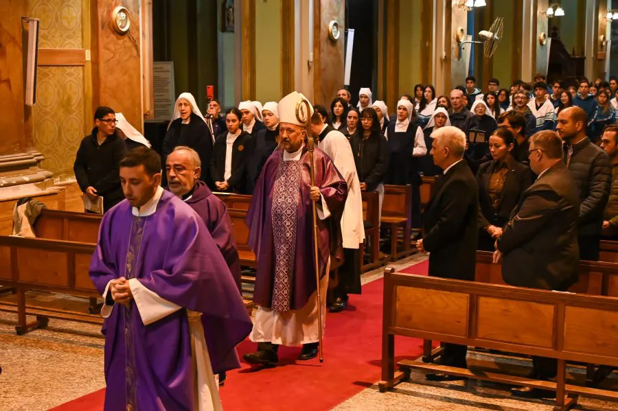 WhatsApp-Image-2025-04-21-at-09.07.22-1-900x599