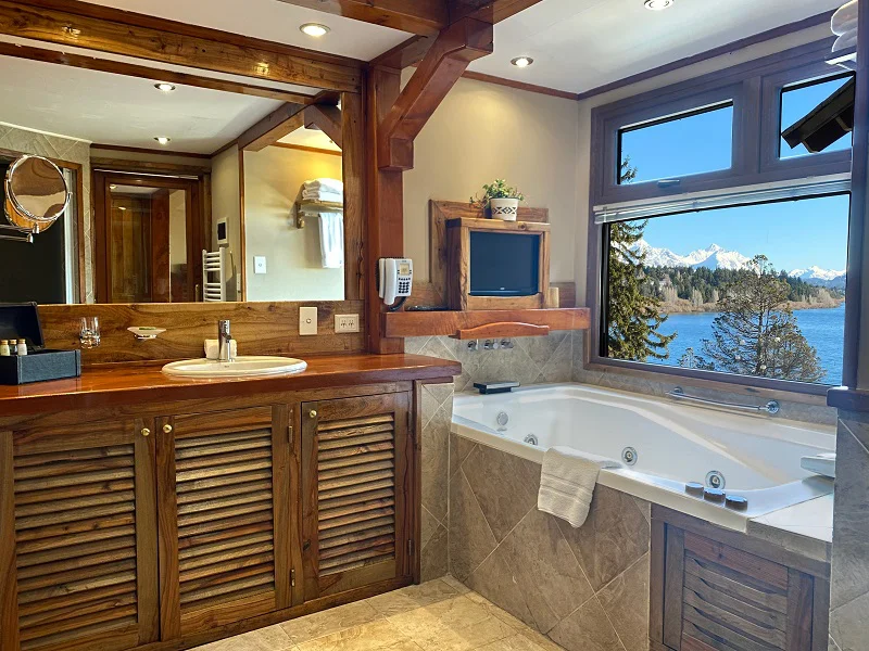 Charming Luxury Lodge & Private Spa