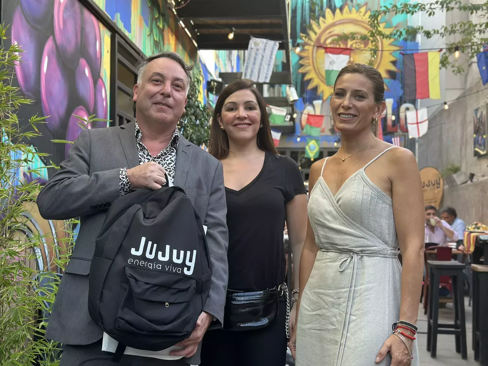 Marcelo Montenegro, Noelia Sahar y Alicia Sisteró