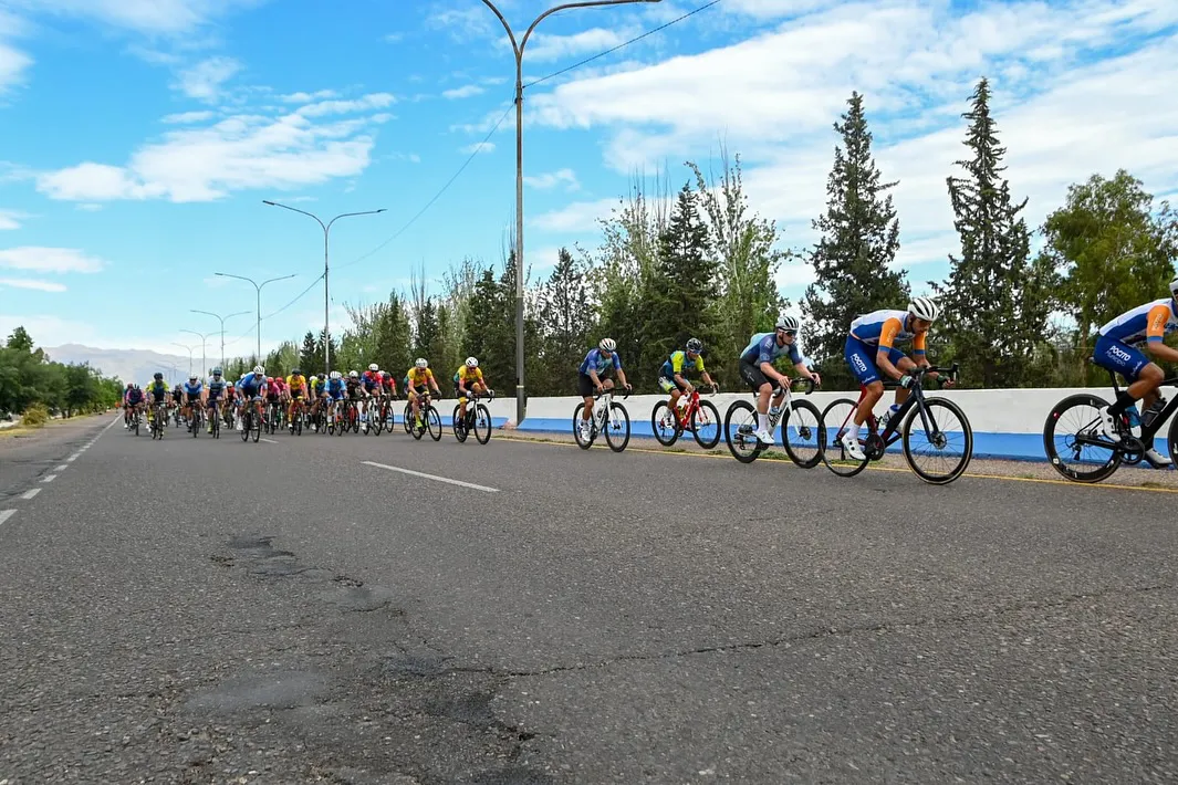 Ciclismo, temporada rutera