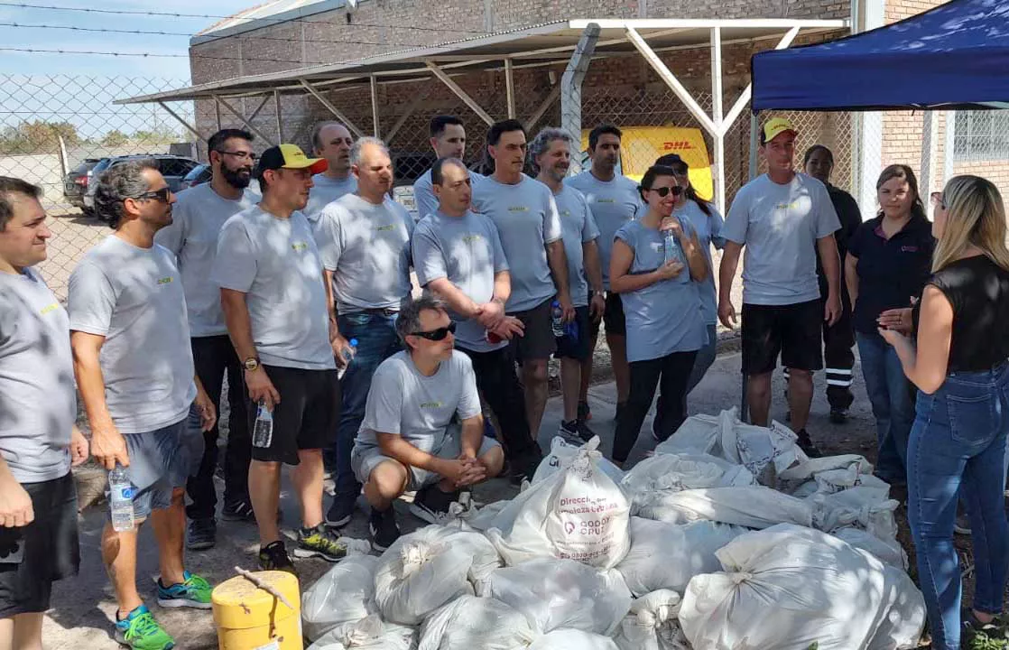 empresa dhl limpieza de cauce mathus hoyos con muni 2 ok