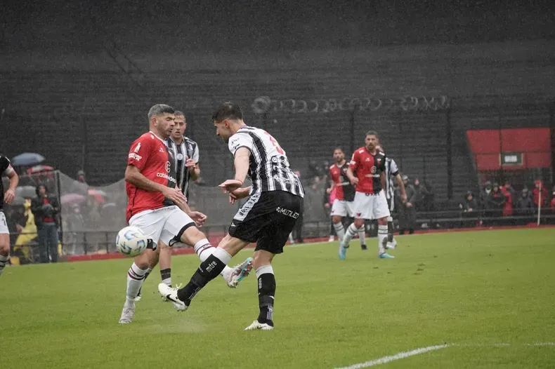 Gimnasia y Esgrima, Colón de Santa Fe