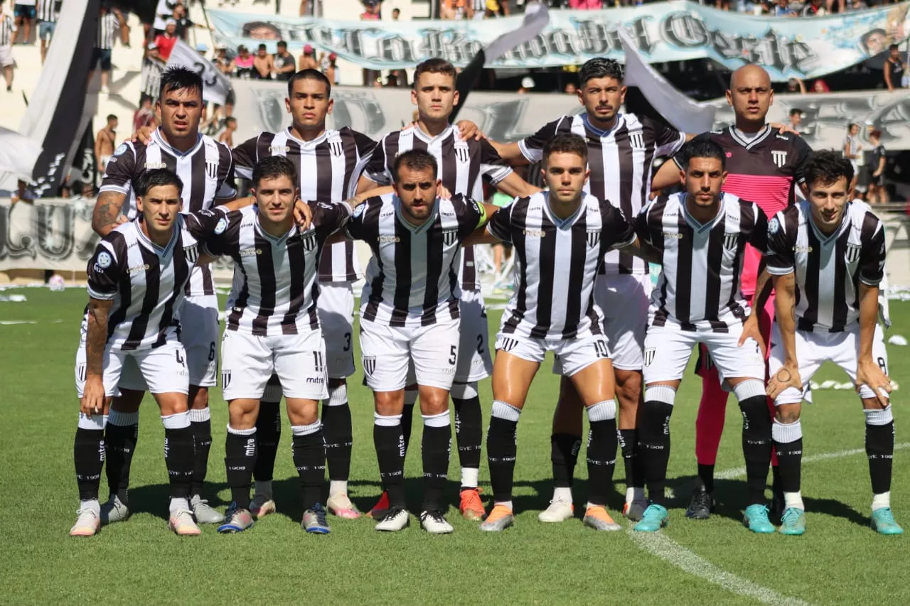B Nacional, Gimnasia y Esgrima de Mendoza