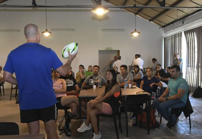 Rugby Touch, capacitan a docentes