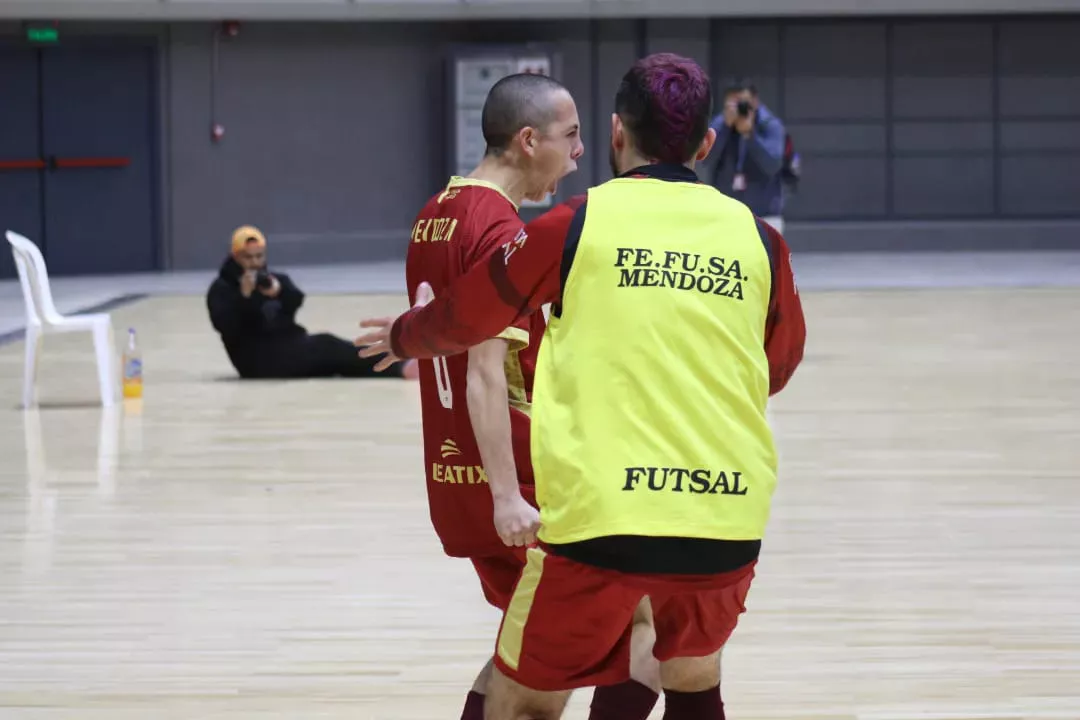 Futsal, Mendoza va por otro título