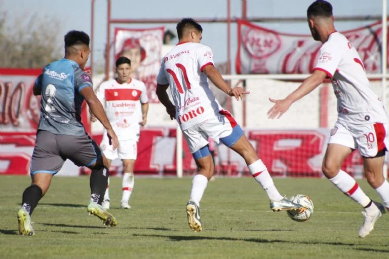 Federal A, Huracán Las Heras, Ciudad Bolivar