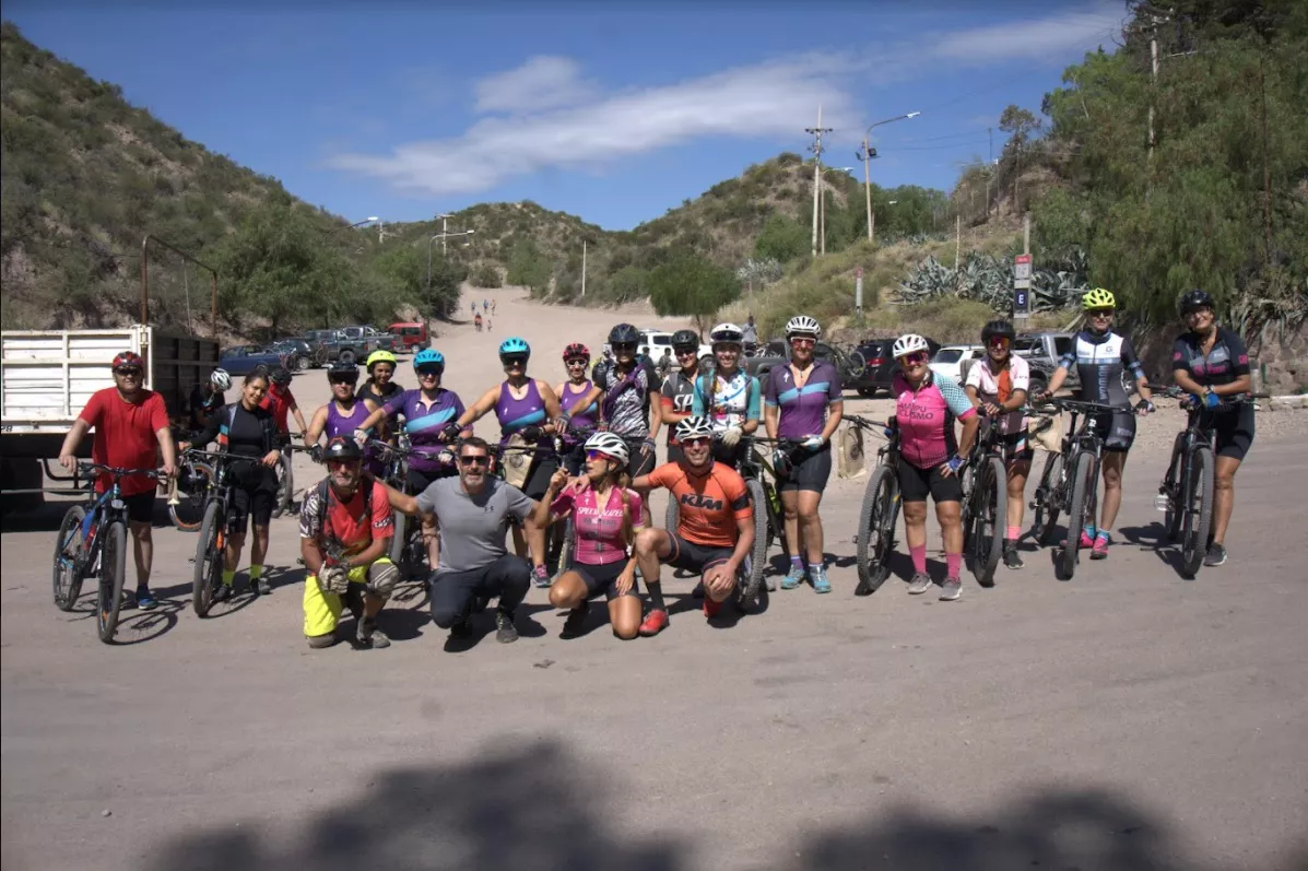 Mountain Bike, Clínica para vecinas de Ciudad