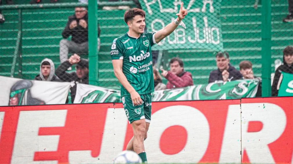 Independiente Rivadavia, Sarmiento