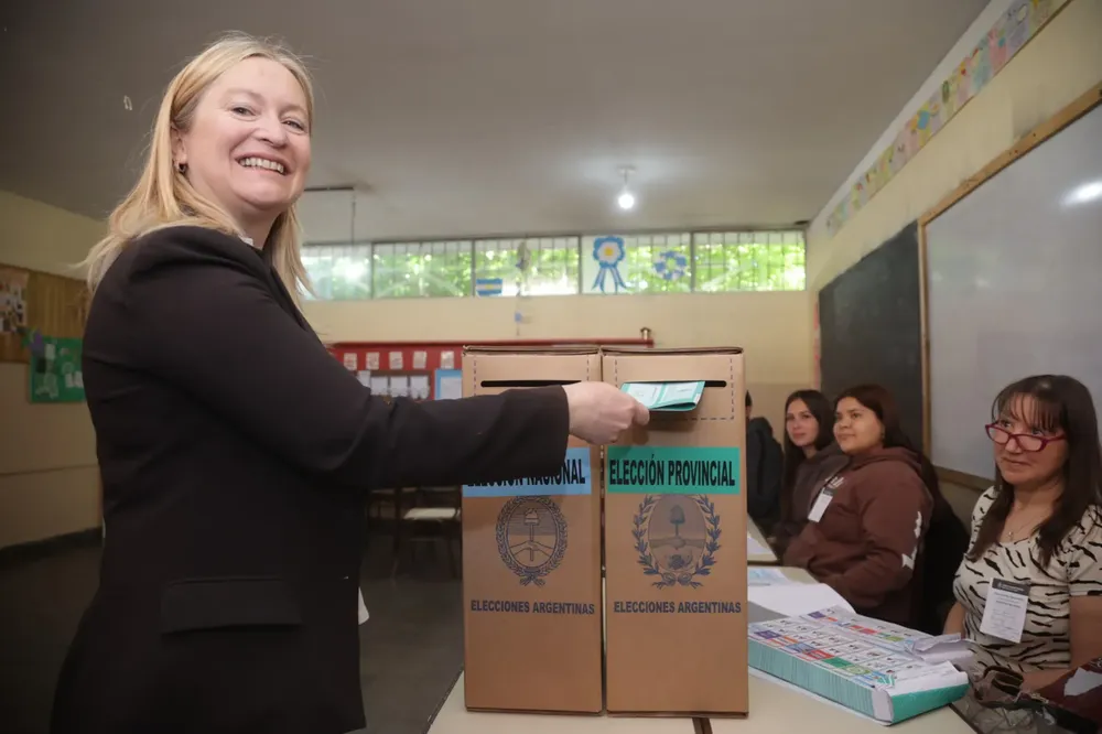 Hebe Casado voto 3