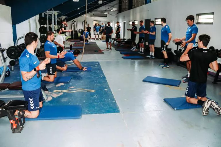 Handball, los Gladiadores en el Ave Fénix