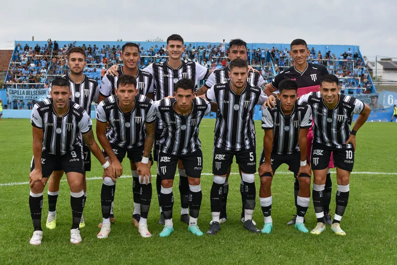Gimnasia y Esgrima, Defensores Unidos de Zárate