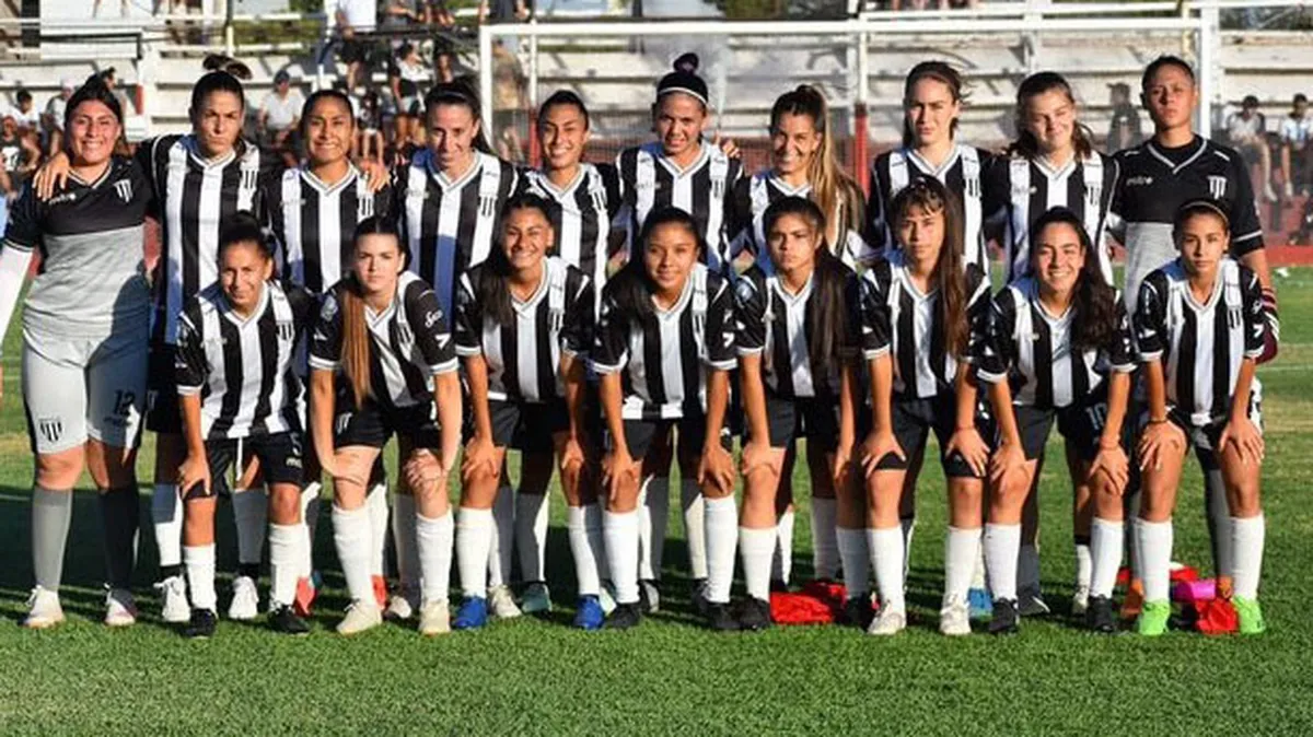 Futbol femenino, Gimnasia Clausura