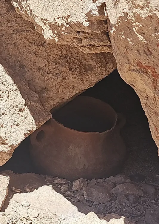 hallazgo arqueológico - glencore calingasta