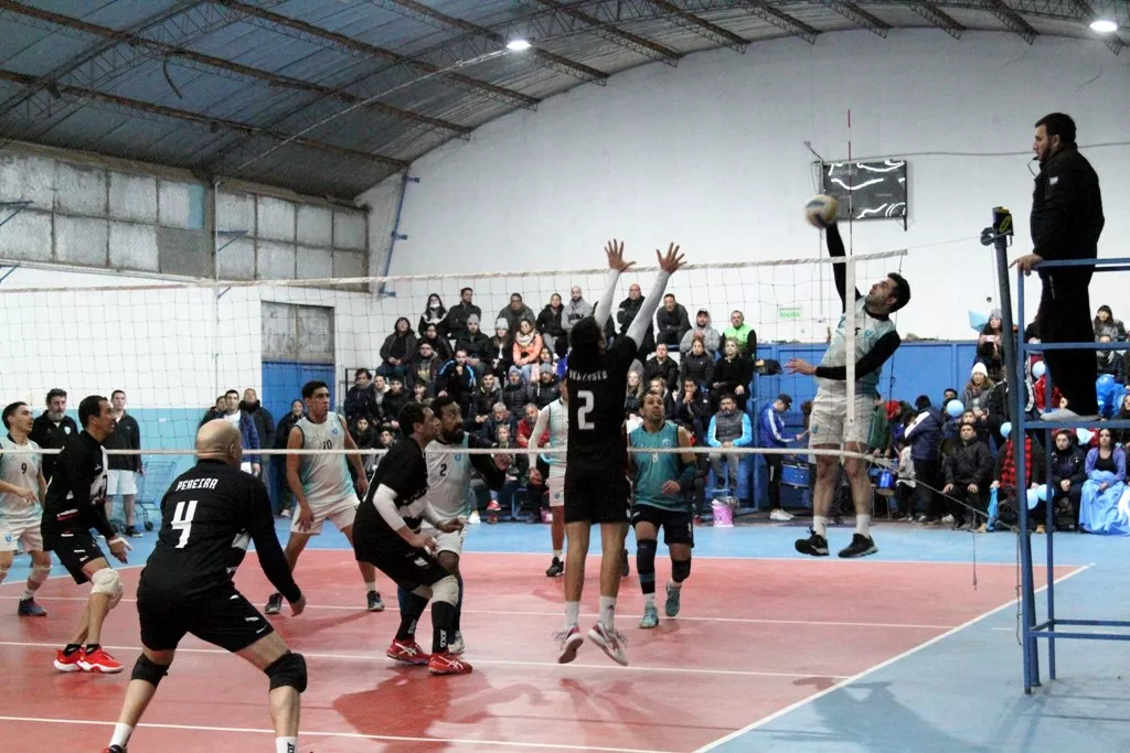Vóley, Previsión le ganó a Gutierrez y festejó