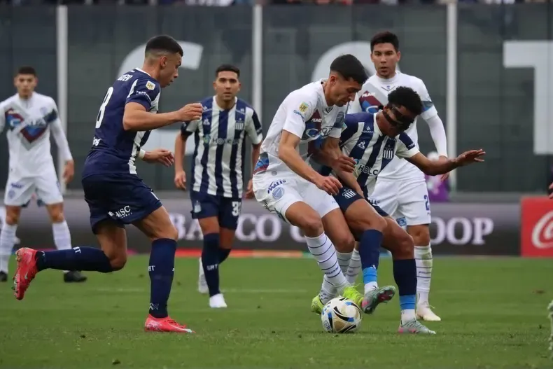 Godoy Cruz, Talleres (Cba)