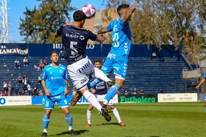 Ascenso, Independiente 1- Témperley 1