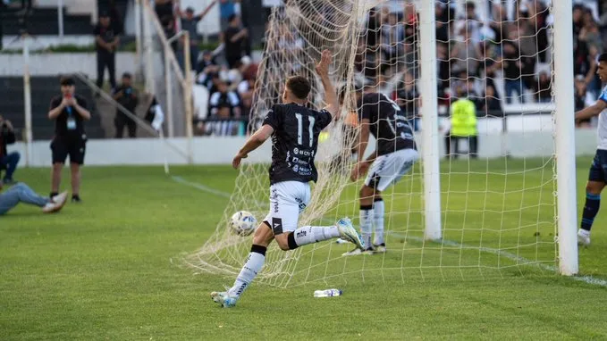 Gimnasia y Esgrima, San Telmo, antepenúltima fecha